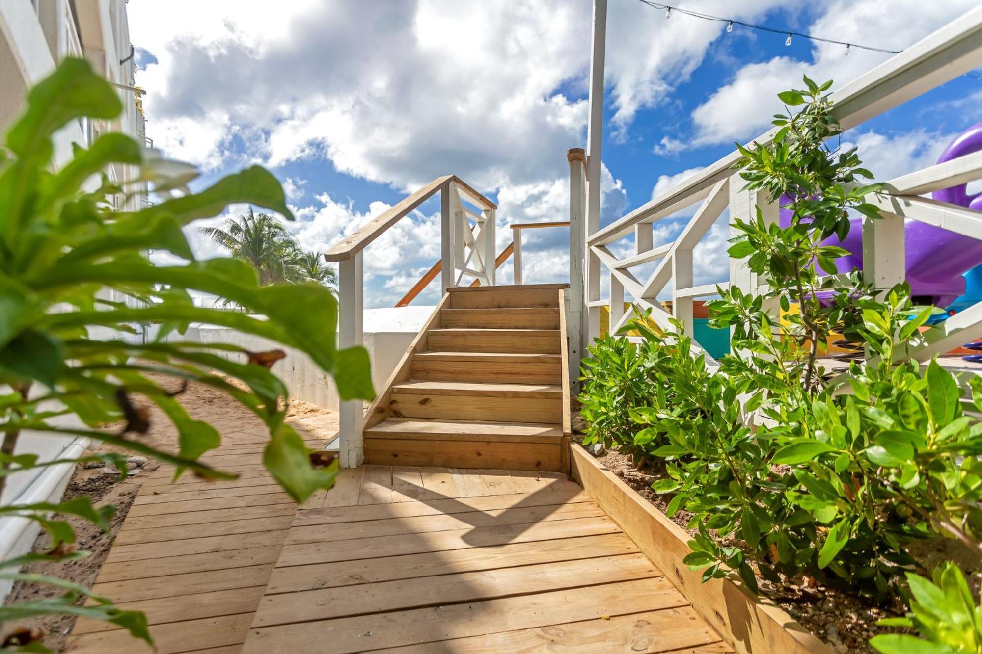 Maho Beach House - Sand Bar Studio - Ocean View Eksteriør bilde